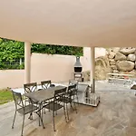 Adam Villa